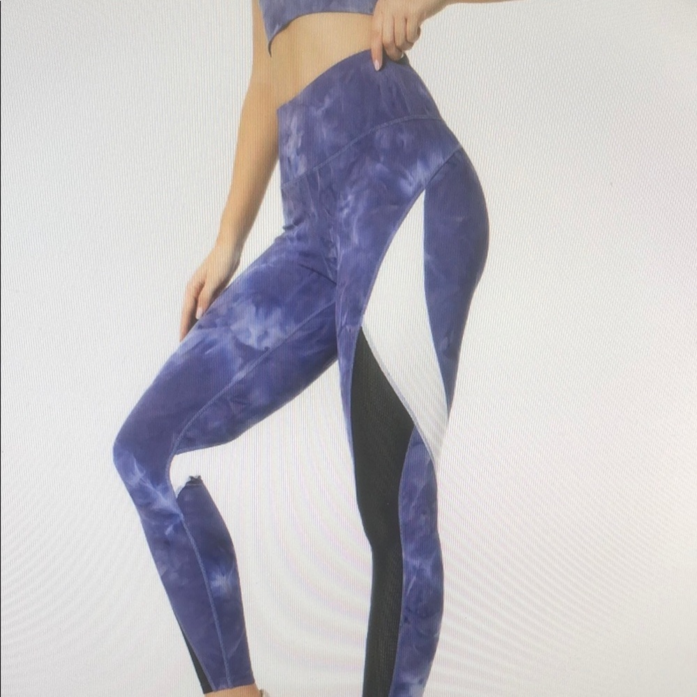 Women's Purple Tie-Dye Leggings